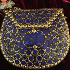 VINTAGE INSPIRED BLUE AND GOLD METAL PURSE